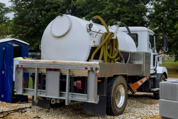 Best Local porta potty services  in Paramount Long Meadow, MD
